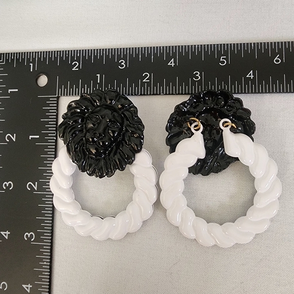 Big Bold Lion Doorknocker Black and White Statement Earrings - Picture 5 of 8